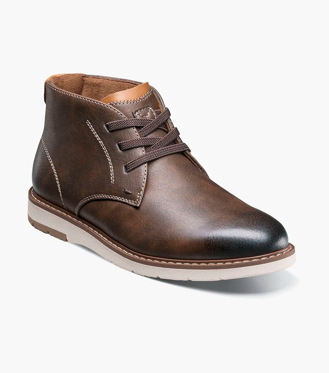 Vibe Jr. Boys Elastic Lace Plain Toe Chukka Boot | Florsheim Kids